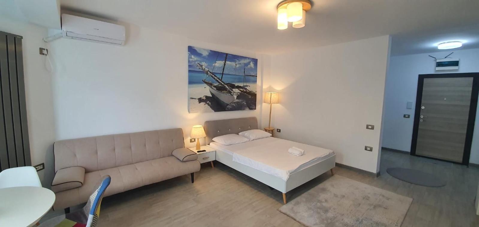 Alezzi Beach Vibe Family Studio With Spa Piscina Interioara Incalzita Sauna Jacuzzi Gym Navodari Exterior photo